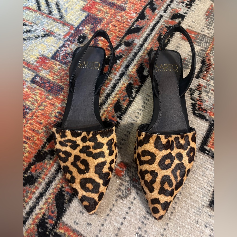 Franco Sarto Graydon Leopard Pointed Toe Slingback Flats NWOB Size 6 Slip On